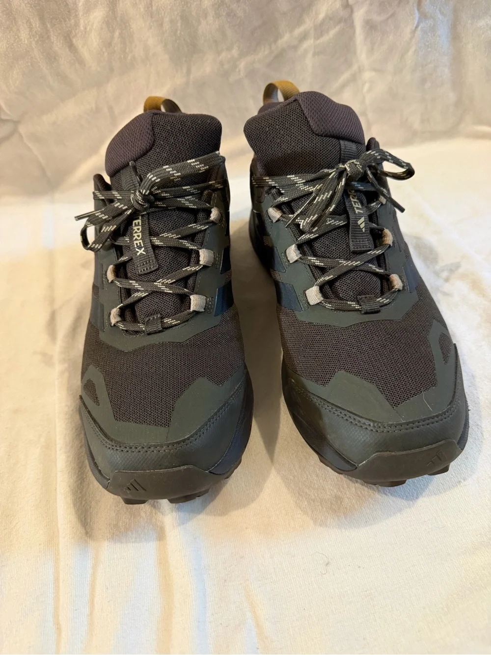 Adidas TERREX Skychaser AX5 - non-GoreTex - Men’s size 11